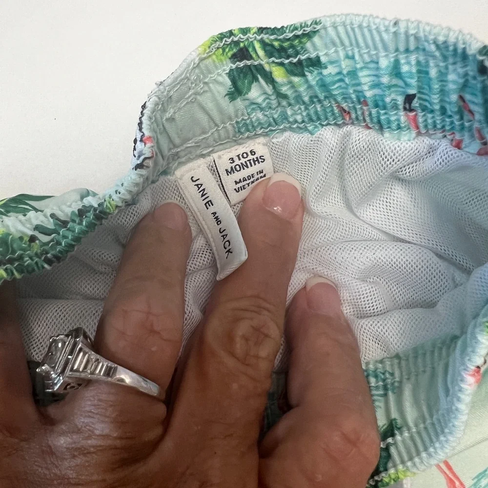 Janie and Jack swim trunks‎